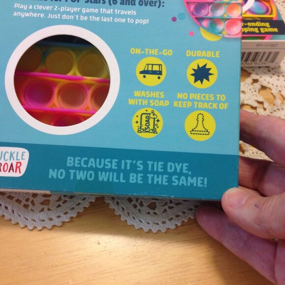 Pop It! Bubble toy bundle, three new Chuckle and Roar bubble popping games - Picture 2 of 4